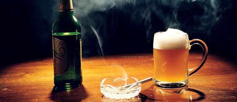 Ο εθισμός στο αλκοόλ και το κάπνισμα μπορεί να προκαλέσουν την ανάπτυξη ψωρίασης στο πρόσωπο